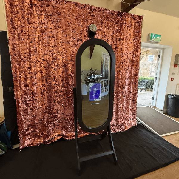 Beauty Mirror Photobooth